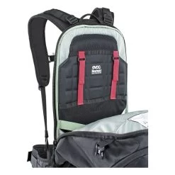 EVOC FR Trail E-Ride Protektor-Rucksack - 20l -Bike Zubehör evoc fr trail e ride protektor rucksack black akkufach mit akku