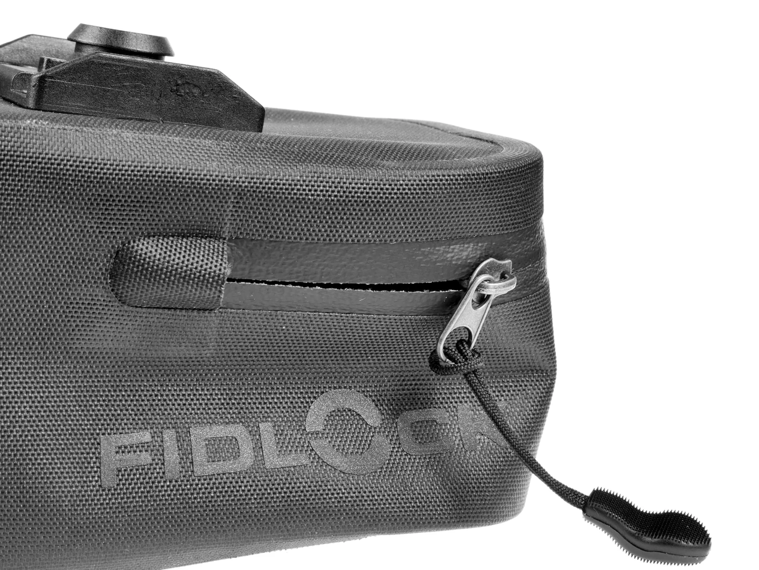 Fidlock Satteltasche PUSH 600 inkl. saddle base Fidlock Satteltasche PUSH 600 Inkl. Saddle Base -Bike Zubehör fidlock satteltasche push 600 reissverschluss scaled