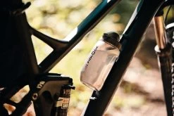 Fidlock Twist Bottle 450 Trinkflasche Transparent Schwarz + Bike Base 5 Fidlock Twist Bottle 450 Trinkflasche Transparent Schwarz + Bike Base -Bike Zubehör fidlock twist bottle bike base 450ml snap connect
