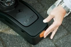 SKS Airstep Digi Fußpumpe Für E-Bikes -Bike Zubehör sks airstep digi fusspumpe im einsatz 2